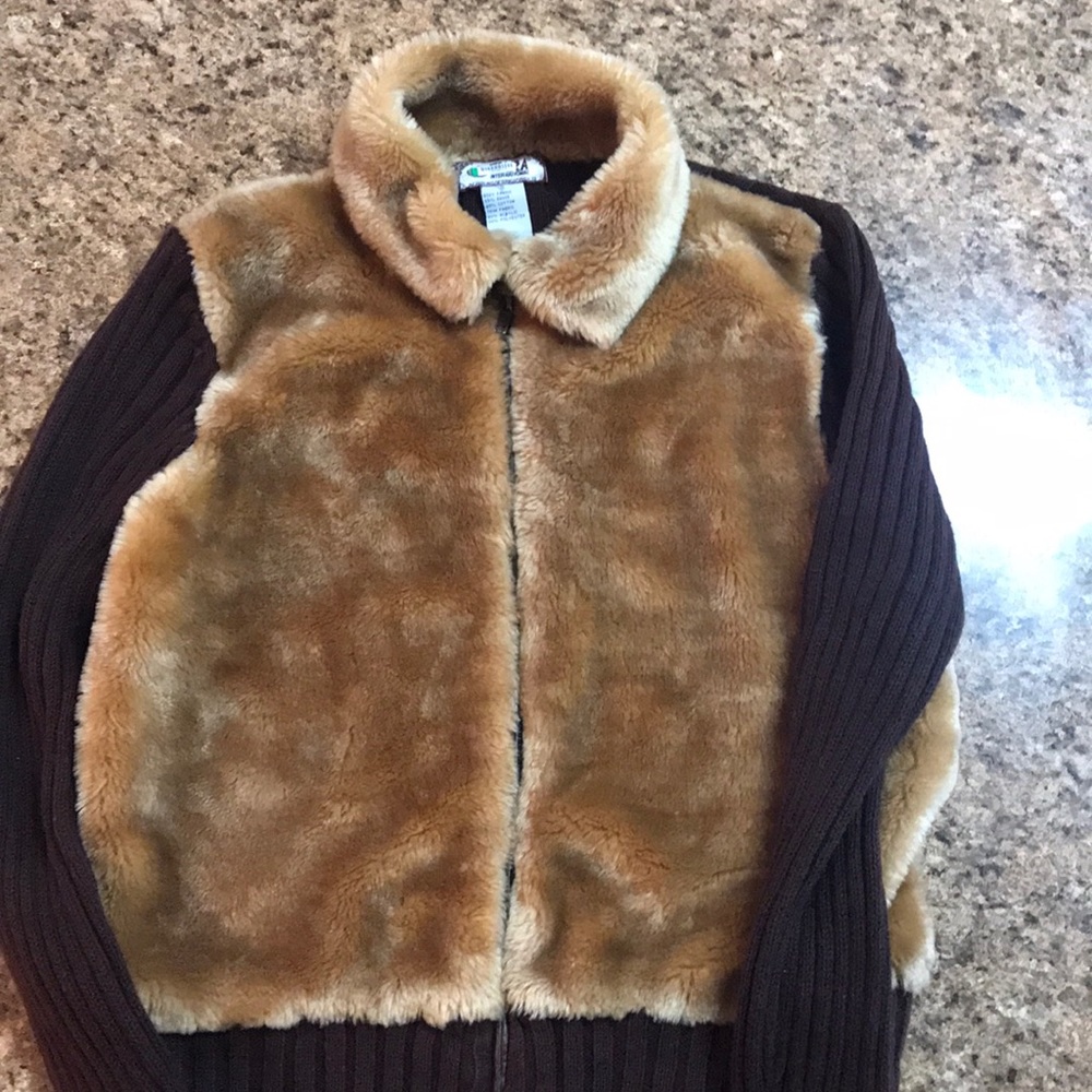Tiara international Sweater